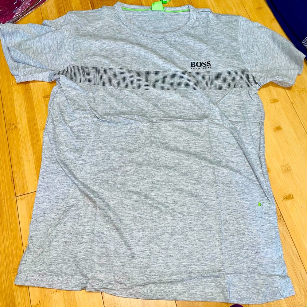 Grey hugo boss tshirt